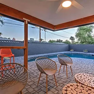 Quiet Luxury Estate W/ Heated Pool: Scottsdale