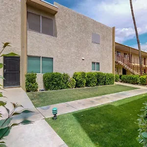 2 Bed 2 Bath Vacation In Scottsdale